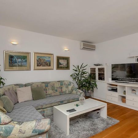 Apartment Marina มาคาร์สกา ภายนอก รูปภาพ